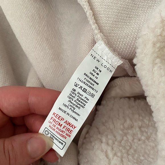 New Look borg shacket in cream - Picture 5 of 8